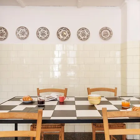 Decana Flexyrent جنوة