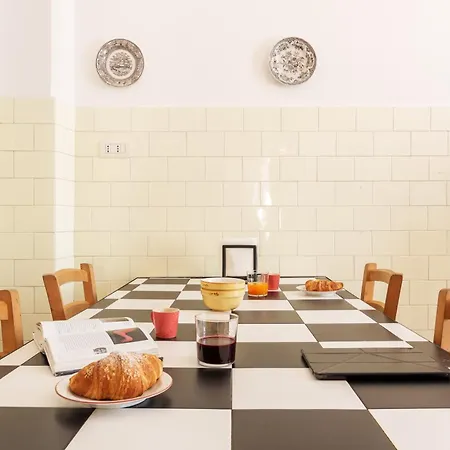 Decana Flexyrent Apartment Genoa